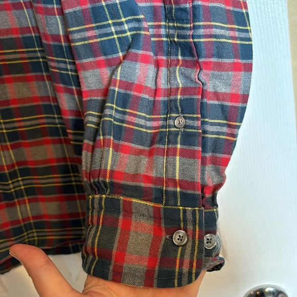 Brooks Brothers Red and Green Plaid Casual Button Down Shirt - Picture 5 of 8